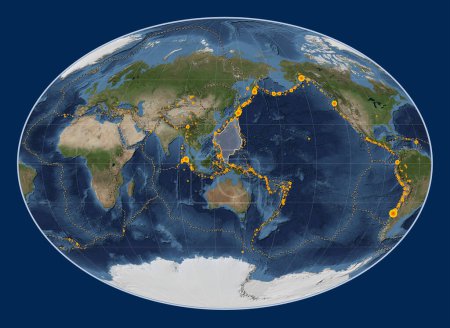 Téléchargez les photos : Plaque tectonique de la mer des Philippines sur la carte satellite Blue Marble dans la projection Fahey centrée méridionale. Lieux des tremblements de terre de plus de 6,5 magnitude enregistrés depuis le début du 17ème siècle - en image libre de droit