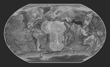 Téléchargez les photos : Plaque tectonique africaine sur la carte d'altitude en niveaux de gris dans la projection de Kavrayskiy VII centrée méridionale. - en image libre de droit
