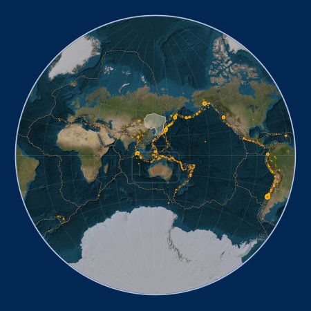 Téléchargez les photos : Plaque tectonique Amour sur la carte satellite Blue Marble dans la projection Lagrange centrée méridionale. Lieux des tremblements de terre de plus de 6,5 magnitude enregistrés depuis le début du 17ème siècle - en image libre de droit