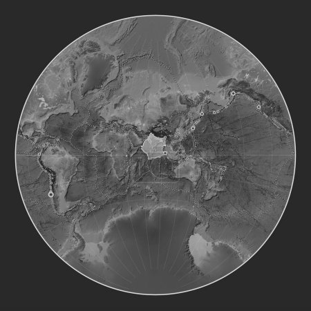 Foto de Placa tectónica india en el mapa de elevación a escala de grises en la proyección de Lagrange centrada meridionalmente. Localizaciones de terremotos de magnitud superior a 6,5 registradas desde principios del siglo XVII - Imagen libre de derechos