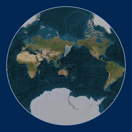 Téléchargez les photos : Plaque tectonique Okhotsk sur la carte satellite Blue Marble dans la projection Lagrange centrée méridionale. - en image libre de droit