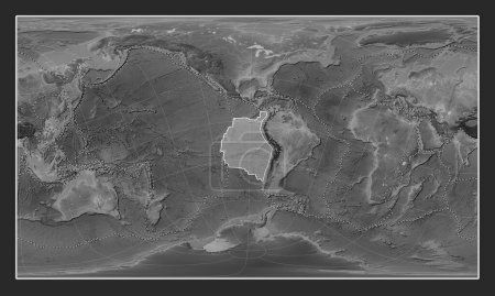 Téléchargez les photos : Plaque tectonique Nazca sur la carte d'élévation en niveaux de gris dans la projection oblique cylindrique de Patterson centrée méridionale et latitudinale. Limites des autres plaques - en image libre de droit