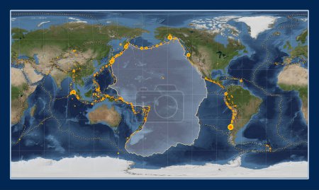 Foto de Placa tectónica del Pacífico en el mapa satélite de mármol azul en la proyección cilíndrica oblicua Patterson centrada meridional y latitudinalmente. Localizaciones de terremotos de magnitud superior a 6,5 registradas desde principios del siglo XVII - Imagen libre de derechos