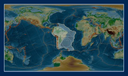 Téléchargez les photos : Plaque tectonique sud-américaine sur la carte physique de l'altitude dans la projection oblique cylindrique de Patterson centrée méridionale et latitudinale. Distribution des volcans connus - en image libre de droit