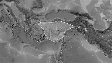 Foto de Distribución de volcanes conocidos alrededor de la placa tectónica de Anatolia en el mapa de elevación a escala de grises en la proyección cilíndrica (oblicua) de Patterson - Imagen libre de derechos