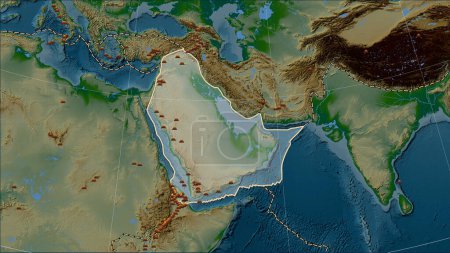 Foto de Distribución de volcanes conocidos alrededor de la placa tectónica árabe en el mapa de elevación física en la proyección cilíndrica Patterson (oblicua) - Imagen libre de derechos