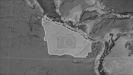 Téléchargez les photos : Emplacements des tremblements de terre à proximité de la plaque tectonique de Cocos plus de magnitude 6,5 enregistrés depuis le début du XVIIe siècle sur la carte d'élévation en niveaux de gris dans la projection cylindrique (oblique) de Patterson - en image libre de droit