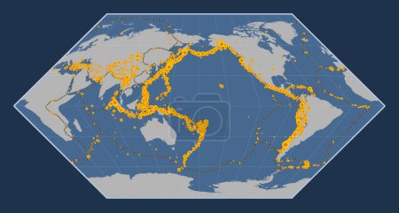 Foto de Ubicaciones de terremotos por encima de Richter 6.5 registradas desde principios del siglo XVII en el mapa del contorno sólido mundial en la proyección de Eckert I centrada en la línea de fecha - Imagen libre de derechos
