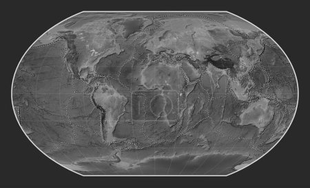 Foto de Límites de placas tectónicas en el mapa de elevación a escala de grises del mundo en la proyección de Kavrayskiy VII centrada en el meridiano primario - Imagen libre de derechos