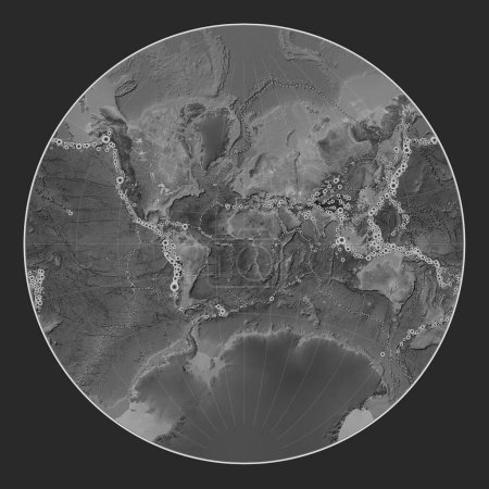 Téléchargez les photos : Emplacements des tremblements de terre au-dessus de 6,5 magnitude enregistrés depuis le début du 17ème siècle sur la carte de l'altitude en niveaux de gris dans la projection Lagrange centrée sur le méridien principal - en image libre de droit
