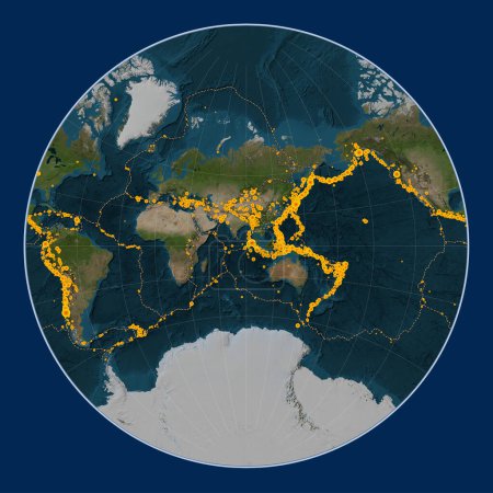 Foto de Ubicaciones de terremotos por encima de Richter 6.5 registrados desde principios del siglo XVII en el mapa satelital de mármol azul mundial en la proyección de Lagrange centrada en la longitud 90 meridiano este - Imagen libre de derechos