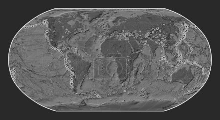 Foto de Localizaciones de terremotos por encima de 6,5 magnitudes registradas desde principios del siglo XVII en el mapa de elevación de bileveles del mundo en la proyección de Robinson centrada en el meridiano primario - Imagen libre de derechos