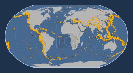 Foto de Localizaciones de terremotos de magnitud superior a 6,5 registradas desde principios del siglo XVII en el mapa del contorno sólido mundial en la proyección de Robinson centrada en el meridiano primario - Imagen libre de derechos