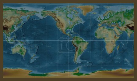 Téléchargez les photos : Carte physique du monde dans la projection cylindrique de Patterson centrée sur la longitude méridienne 90 ouest - en image libre de droit