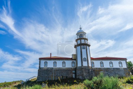 Téléchargez les photos : Phare de Ons Island dans la province de Pontevedra, en Galice, Espagne. Photo de haute qualité - en image libre de droit