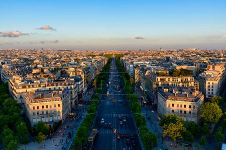 Photo for This landscape photo was taken, in Europe, in France, in ile de France, in Paris, in summer. We see the Avenue des Champs-elysees, under the Sun. - Royalty Free Image