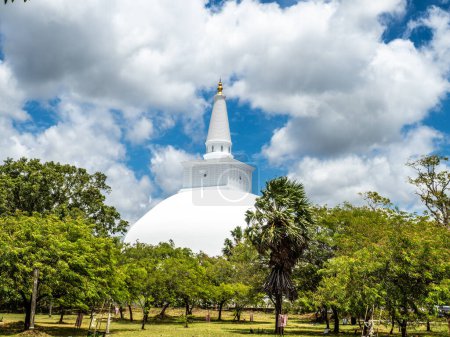 Ruwanwelisaya stupa en Anuradhapura, Sri Lanka