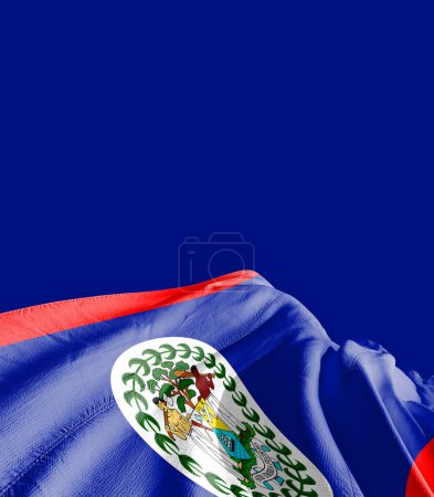 Foto de Bandera de Belice contra azul oscuro - Imagen libre de derechos