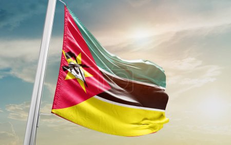 Téléchargez les photos : Mozambique waving flag against sky - en image libre de droit