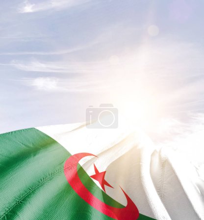 Téléchargez les photos : Algeria waving flag in beautiful sky. - en image libre de droit
