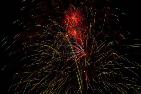 Vibrant Fireworks Display at 2017 Huntertown Heritage Days in Indiana