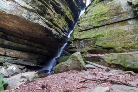 View of Broken Rock Falls, Old Mans Cave, Hocking Hills State Park, Ohio