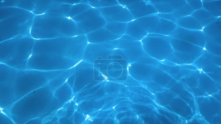 Schwimmbad Wasser Sonnenreflexion, Wellenwasser          