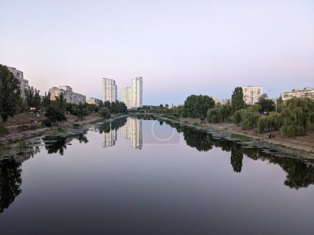 Foto de View of the city of Kyiv - Imagen libre de derechos