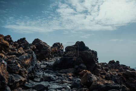 Téléchargez les photos : Paysage de montagnes rocheuses en pierre - en image libre de droit