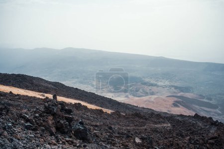 Téléchargez les photos : Paysage de montagnes rocheuses en pierre - en image libre de droit