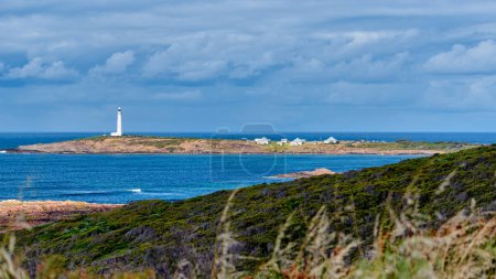 Téléchargez les photos : Augusta, WA - Australie 12-10-2022 Le phare de Cape Leeuwin s'est dressé majestueusement comme sentinelle pour aider à protéger la navigation au large de la côte sud-ouest traîtresse des AP à Augusta - en image libre de droit