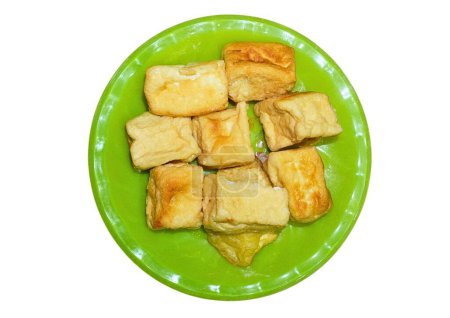 Téléchargez les photos : Nourriture tofu, tofu blanc, tofu jaune, tofu frit, tofu croustillant, tofu aux légumes - en image libre de droit