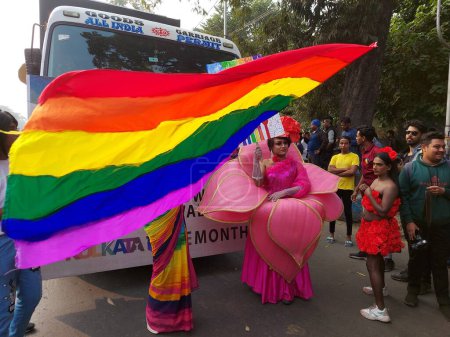Téléchargez les photos : Calcutta, Bengale Occidental, Inde 18 décembre 2022 : Rassemblement transgenre, homosexuel et bisexuel à Calcutta en faveur de leur sexualité et de la discrimination sociale - en image libre de droit
