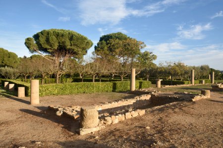 Téléchargez les photos : Vieille ville romaine d'Empuries, province de Gérone, Espagne - en image libre de droit