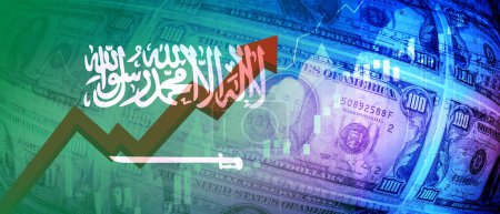 Foto de Bandera de Arabia Saudita, billetes de dólar, gráfico bursátil y creciente flecha roja datos financieros. Empleo, intereses, inflación, recesión e imagen de fondo del concepto financiero - Imagen libre de derechos