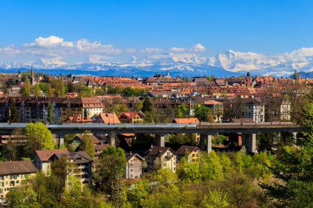 Téléchargez les photos : Vue de la vieille ville de Berne en Suisse - en image libre de droit