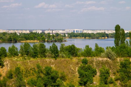 Blick auf den Dnjepr und die Stadt Komsomolsk