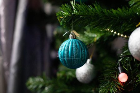 Foto de Fondo de Navidad - árbol de navidad y juguetes árbol de navidad. Foto de alta calidad - Imagen libre de derechos