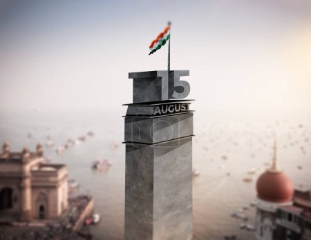 Téléchargez les photos : Célébration du 15 août. Le jour de l'indépendance de l'Inde. Conception créative pour affiches, bannières, publicité, etc. Joyeuse fête de l'indépendance. Une vue imprenable depuis l'historique hôtel cinq étoiles de Mumbai - en image libre de droit