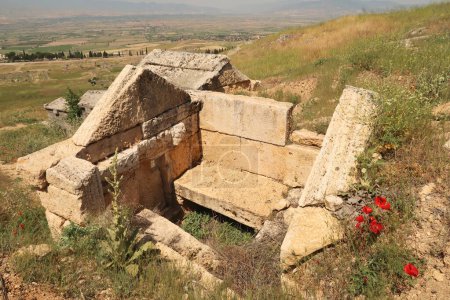 Tombeau de la nécropole supérieure à l'ancien site de Hierapolis, Pamukkale, Denizli, Turquie 2022