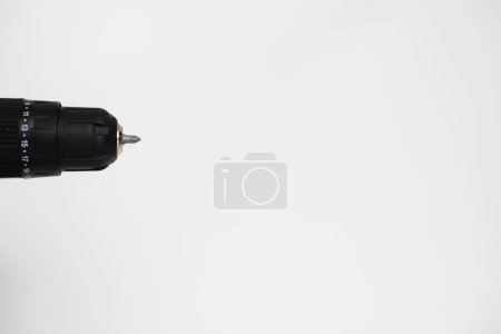Foto de Pistola de tornillo aislada sobre fondo blanco con espacio para texto - Imagen libre de derechos