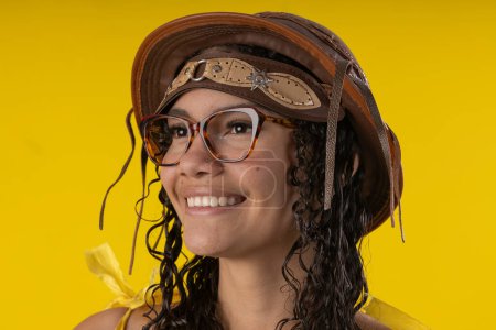 Femme adulte de 20 ans en tenue typique brésilienne "festa junina"