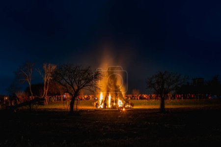 Foto de Ancient rites of epiphanic fires, Italy. Pignarul Montegnacco - Imagen libre de derechos