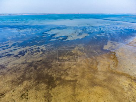 Téléchargez les photos : Vue aérienne de la lagune et de la bouche. - en image libre de droit