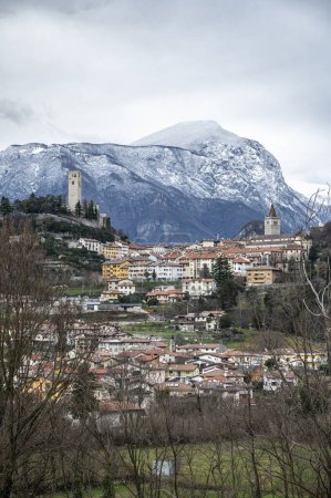 Téléchargez les photos : Gemona del Friuli, ancienne perle lombard du Frioul. - en image libre de droit