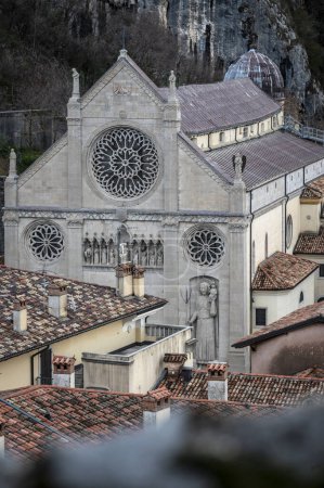 Téléchargez les photos : Gemona del Friuli, ancienne perle lombard du Frioul. - en image libre de droit