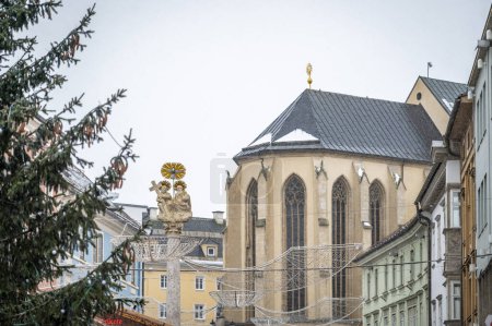 Téléchargez les photos : Avent en Autriche Neige de Noël à Villach. - en image libre de droit