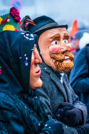 Foto de Carnaval en Carnia. Sauris, Máscaras de la tradición religiosa y pagana. Italia - Imagen libre de derechos