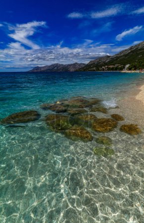 Foto de Laguna Azul en Croacia Costa Adriática Brel - Imagen libre de derechos
