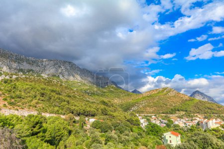 Téléchargez les photos : Drvnik Biokowo Mountain Riviera Makarska Croatie - en image libre de droit